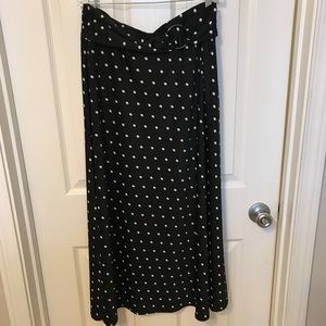 Long black and white polka dot skirt
